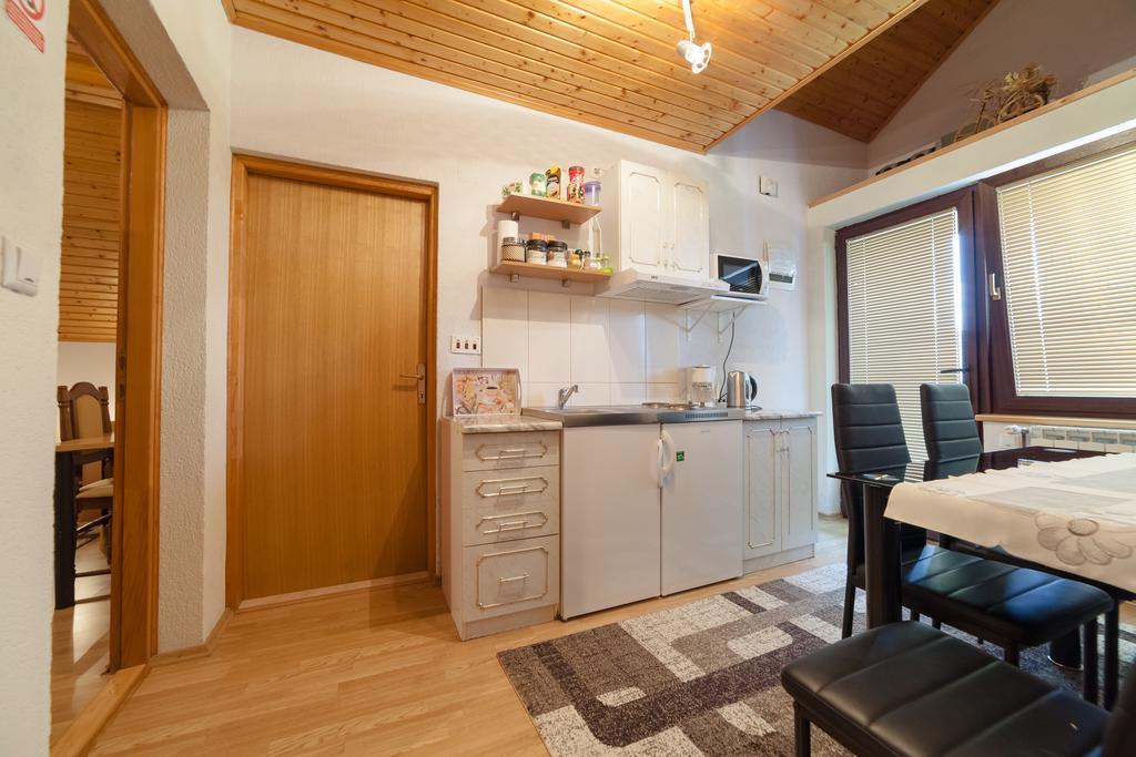 Apartment Luketic Slunj Exterior foto