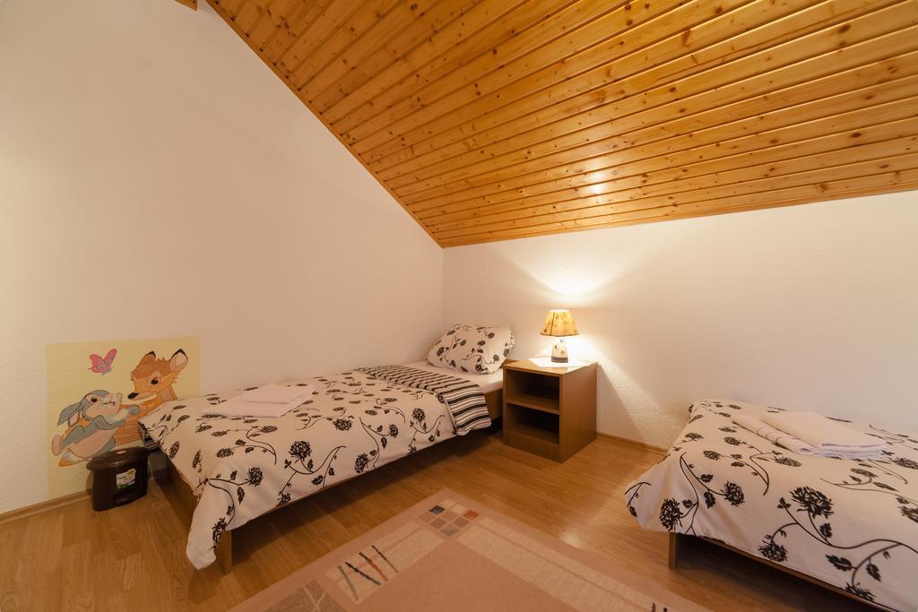 Apartment Luketic Slunj Exterior foto